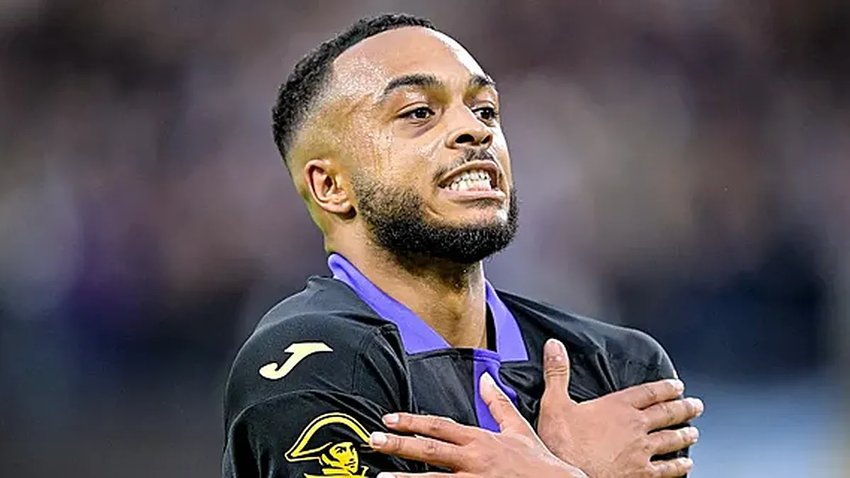 Sardella Hails Brugeois Player of the Year