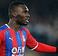 Benteke sort blessé