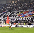 Les supporters de Lyon honorent les fans d'Anderlecht avec un tifo