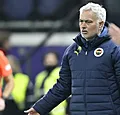 Mourinho agresse le coach de Galatasaray après la défaite 🎥