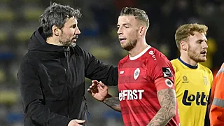 La direction de l’Antwerp veut du long terme avec Van Bommel 