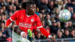 "Trois clubs de Premier League suivent Bakayoko"