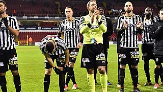 Coup dur pur Mazzu! Blessé, cet attaquant de Charleroi écourte son stage 