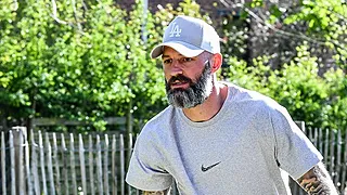 Jelle Van Damme est de retour, les fans s'enflamment