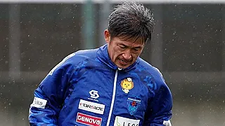 HISTORIQUE A 59 ans, King Kazu frappe encore