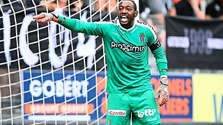Aux Etats-Unis, Mandanda est tout simplement Parfait