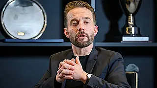 Décision radicale de Rigaux : Van Persie remercié