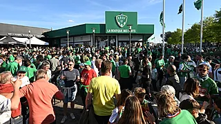 L'ancien coach du Standard pris à partie par ses supporters