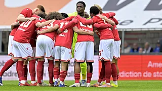 OFFICIEL - Le Standard présente son nouvel attaquant