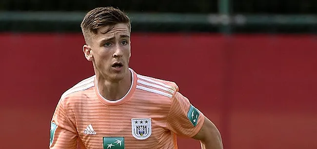 Foto: Un coup violent menace les jeunes Belges