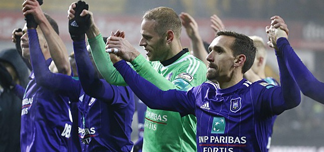 TRANSFERTS: Double chance pour Anderlecht, Bruges solde