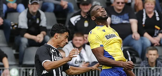 Foto: Deuxième prolongation de contrat en trois jours à Charleroi