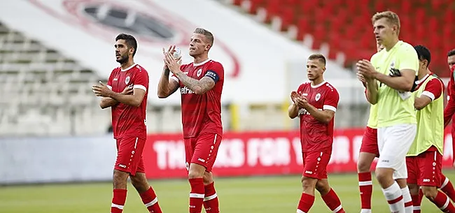 Foto: Alderweireld après le nul de l'Antwerp: