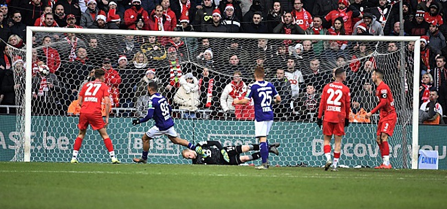 Foto: Le Standard décroche un nul blanc contre Dortmund