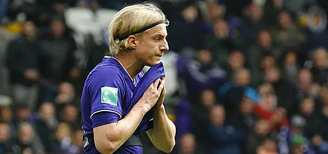 Van Buyten évoque le futur de Bornauw à Anderlecht