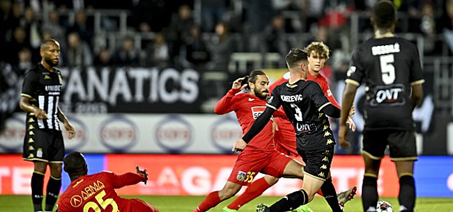 Foto: Cinq buts et une fin de match folle entre Charleroi et Westerlo
