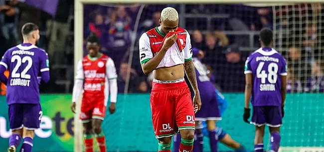 Foto: L'ex-attaquant canadien de Zulte Waregem inflige un k.o à Galatasaray