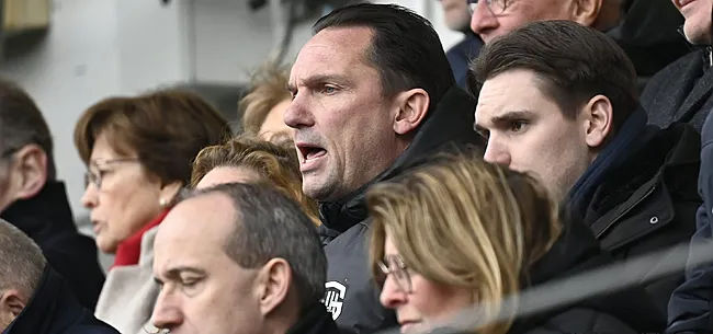 De Condé met la pression aux joueurs de Genk avant le match face à la Fiorentina 