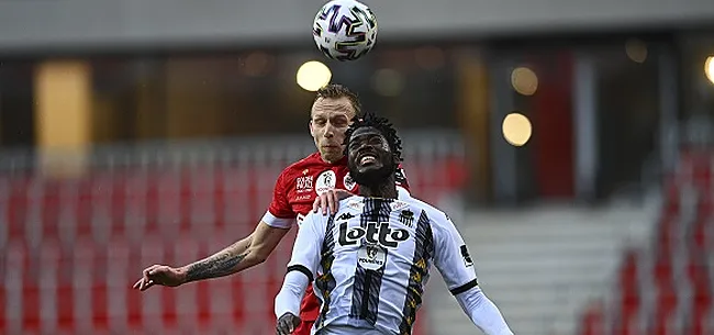 Image: https://www.footimages.be/media/fotos/650x305/0/De-Laet-Nicholson.jpg