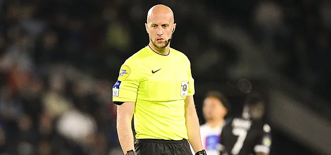 L'arbitre obligé de céder sa place après deux minutes