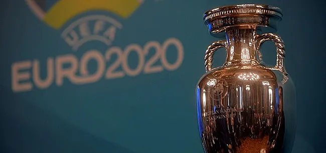 EURO 2020 L'arbitre suspend le match a cause d'actes racistes