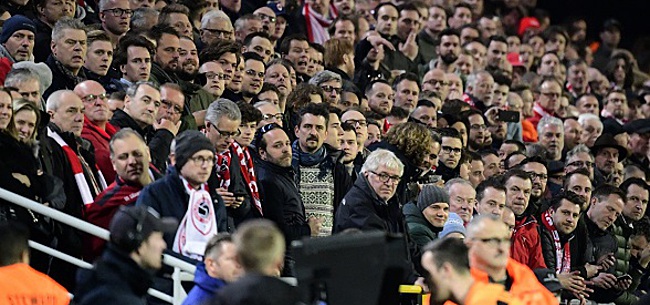 Foto: Les Anversois pestent contre l’absence de fans à l’AZ Alkmaar 