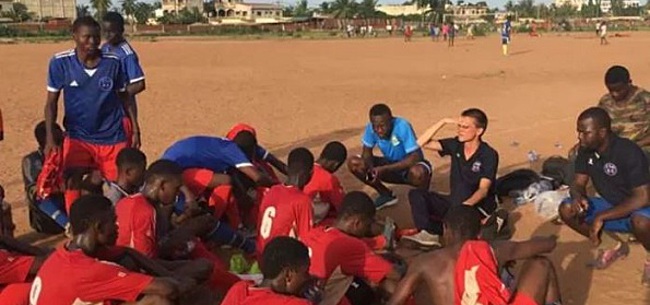 Une jeune Belge au secours d'une école de foot au Togo: vous pouvez l'aider!