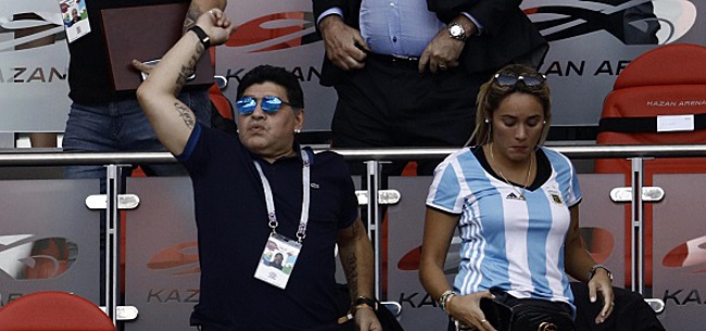 Diego Maradona mis à l'isolement