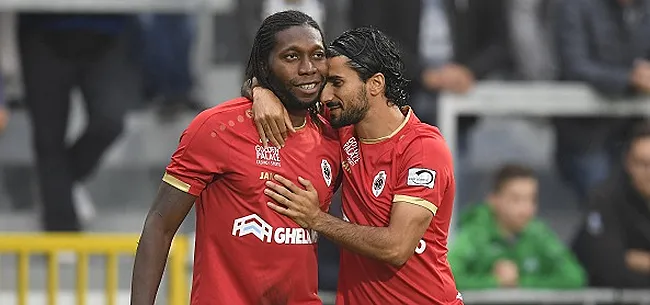 Foto: Gros coup dur pour l'Antwerp: Mbokani ne débutera pas face à Plzen