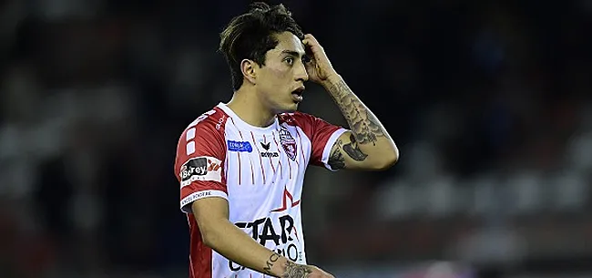 Foto: OFFICIEL - Omar Govea signe à Zulte-Waregem