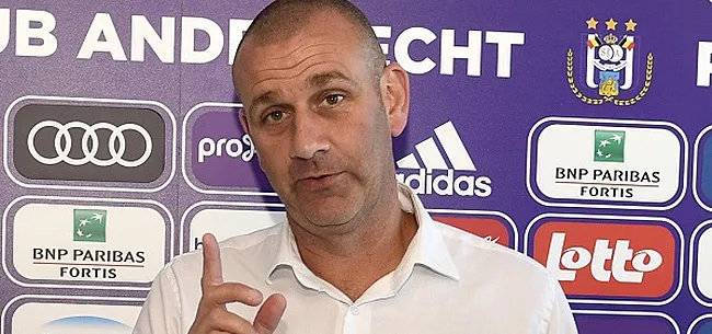 Foto: INCROYABLE ! Seul un journaliste a assisté à la conférence de presse du RSCA