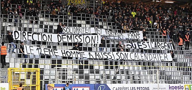 Foto: Les actions des fans de Charleroi: la direction prend cher
