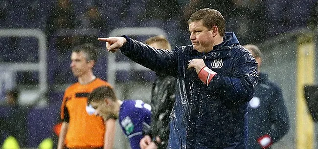 Foto: Boussoufa tacle Vanhaezebrouck: