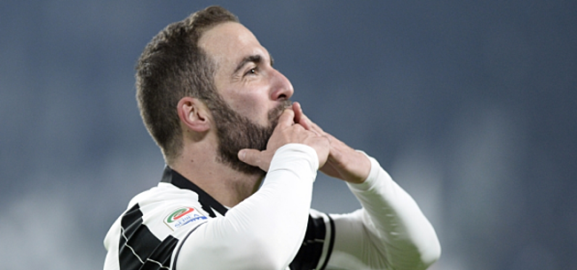 La Juventus domine Naples et prend une option sur la finale
