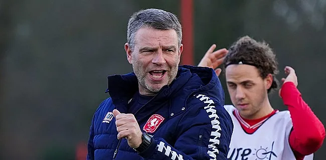 Ulderink s'en prend immédiatement à deux joueurs anversois