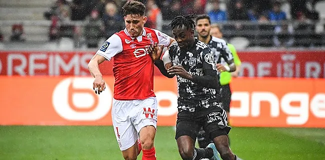 Carl Hoefkens recrute un défenseur liégeois 
