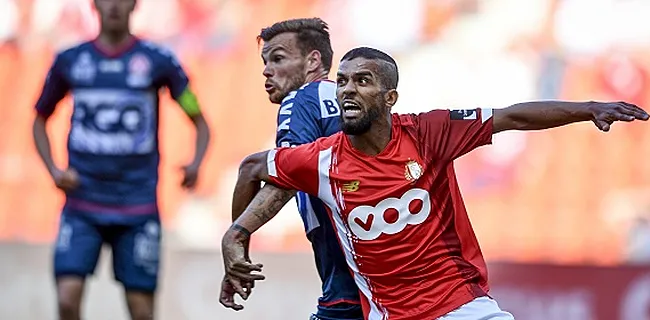 Carcela a beau se cacher, on le remarque