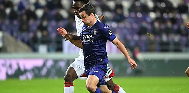 Josh Cullen offre une cinquième victoire d'affilée à Vincent Kompany