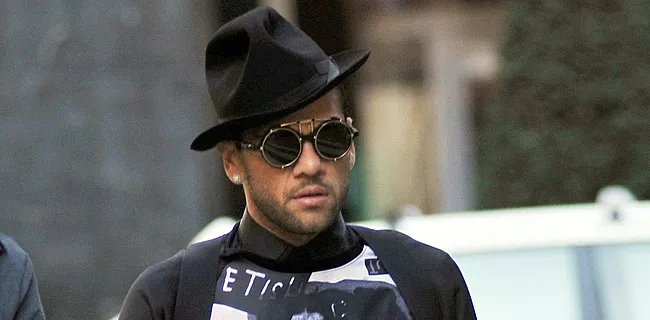 Dani Alves libéré après avoir payé une caution d'un million