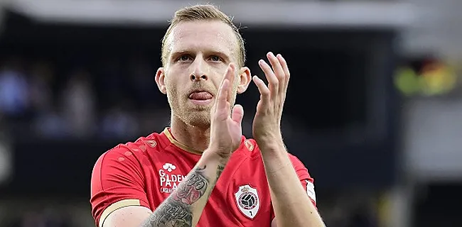 De Laet s’est fait un tatouage en l’honneur de l’Antwerp (PHOTO)