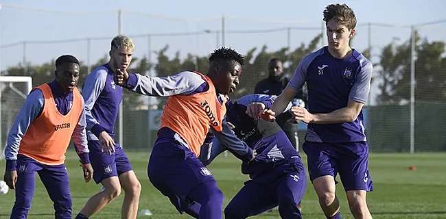 RSCA: Deux joueurs préparent leur valise, Van Crombrugge n'exclut rien