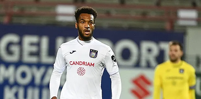 OFFICIEL : Le défenseur d'Anderlecht signe pour trois ans à Burnley