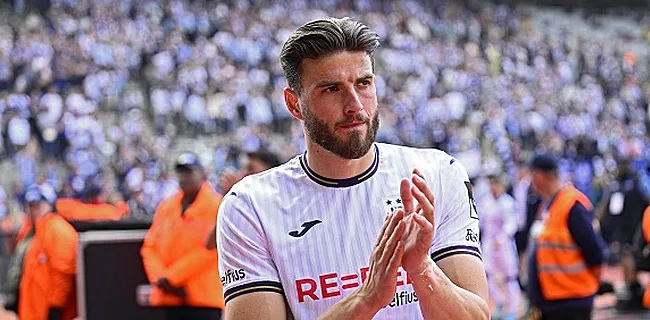 Wesley Hoedt quitte Watford 