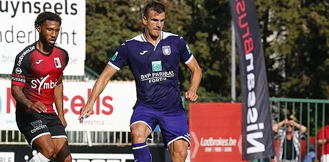 Ivan Santini rejoint le club de Yannick Ferrera