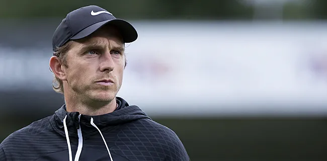 MERCATO : Il est le favori dans la course à la succession de Van Bommel ! 