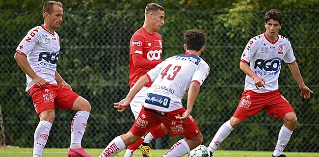 Il doit quitter le Standard mais est out pour deux mois