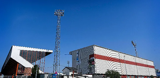 OFFICIEL: le capitaine quitte le navire et prend l'avion pour le Brésil