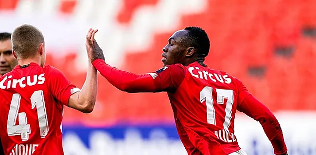 Muleka est obsédé par le septième goal