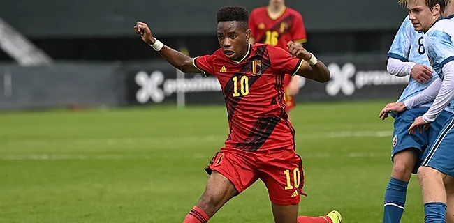 OFFICIEL: L'international belge U19 signe à Séville jusqu'au 30/62028