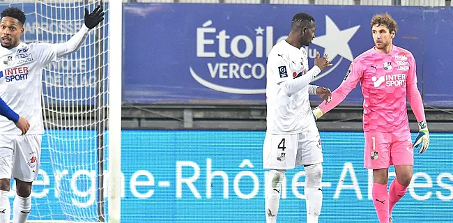 Drame à OH Louvain : l'attaquant souffre d'une double fracture de la jambe